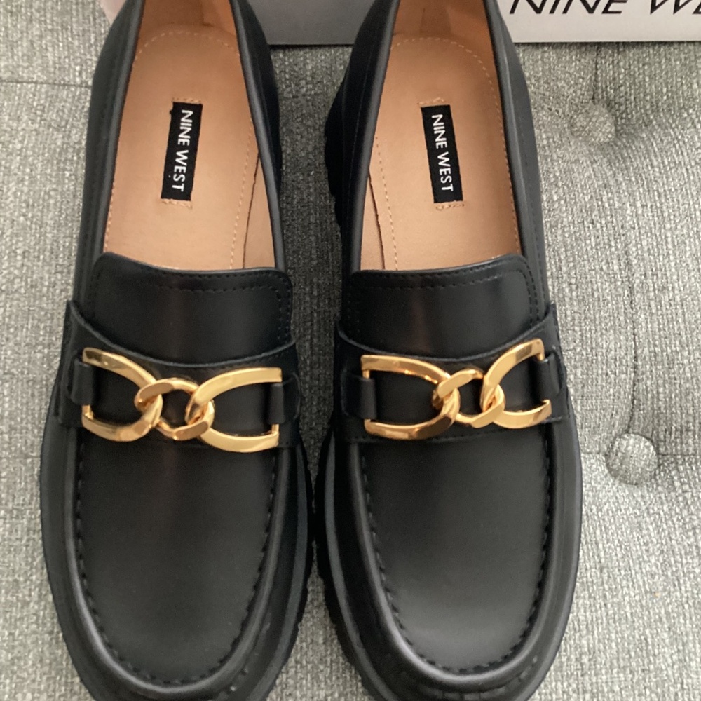 Nine West Gables Lug Loafer (Women) - Picture 9 of 12